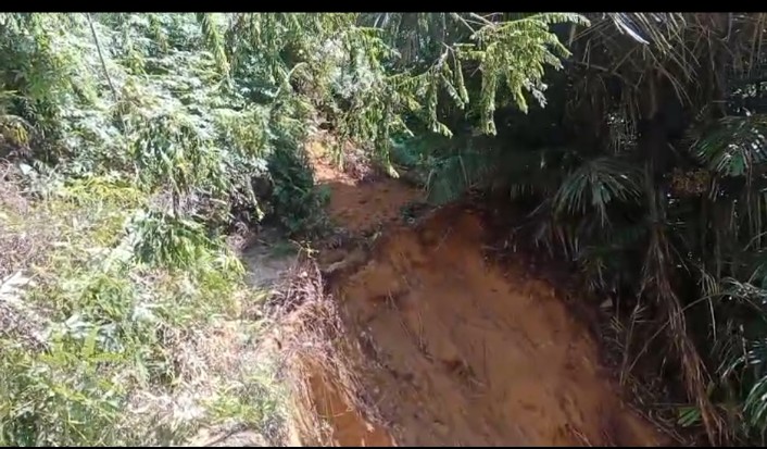 Jalan Putus Aras Napal Kiri